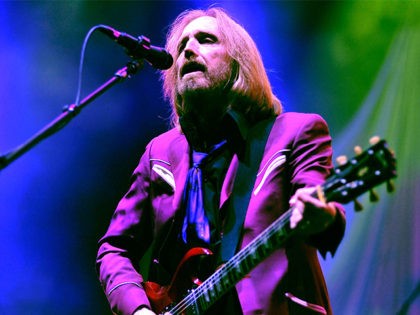 SAN DIEGO, CA - AUGUST 03: Tom Petty and The Heartbreakers kick off their summer 2014 tour