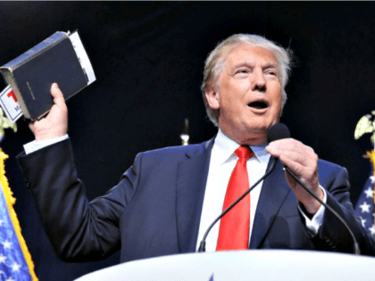 Trump with Mom's Bible VV Summit