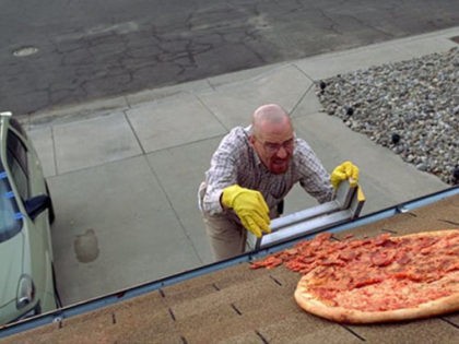 breaking-bad-walt-pizza-roof