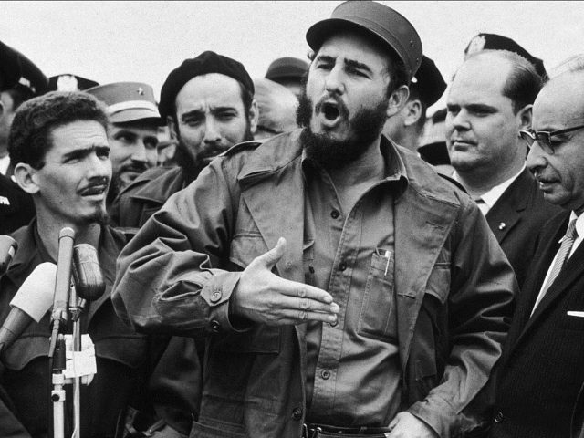 28th September 1960: Cuban president Fidel Castro speaks to reporters after attending the