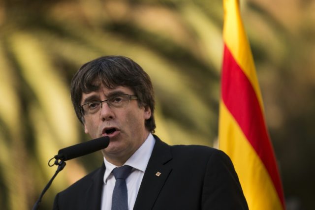 Catalan leader Carles Puigdemont has said he wants to meet with the Spanish prime minister