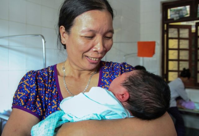 Doctors had earlier told mother Nguyen Kim Lien that her baby would be around five kilogra