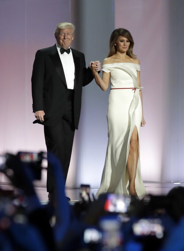 Melania Trump To Donate Inaugural Ball Gown To Smithsonian - Breitbart