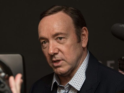 Actor Kevin Spacey arrives at the season 4 premiere screening of the Netflix show 'House of Cards' in Washington, DC, on February 22, 2016. / AFP / Nicholas Kamm (Photo credit should read NICHOLAS KAMM/AFP/Getty Images)