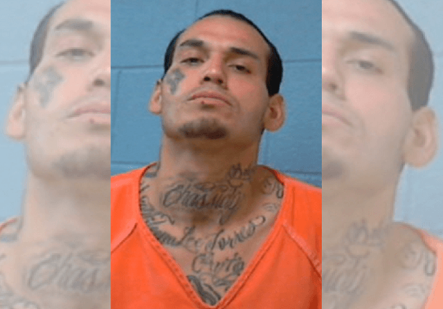 Texas deputies arrested Victor Miguel Torres on charges he allegedly kidnapped a 3-year-old boy and was in possession of a stolen car. (Photo: Fayette County Sheriff's Office_