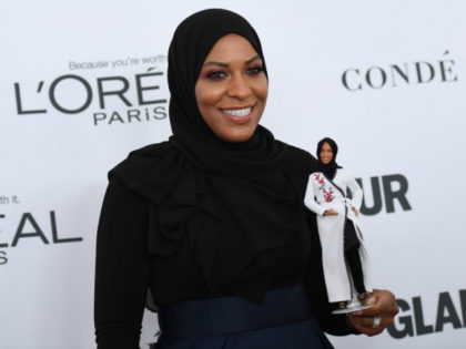 Ibtihaj Muhammad attends Glamour's 2017 Women of The Year Awards at Kings Theatre on November 13, 2017 in Brooklyn, New York. / AFP PHOTO / ANGELA WEISS (Photo credit should read ANGELA WEISS/AFP/Getty Images)