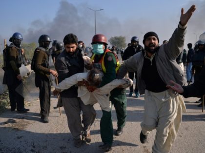 Activists of the hardline Islamist group Tehreek-i-Labaik Yah Rasool Allah Pakistan had brought the capital Islamabad to a near-standstill