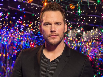 LOS ANGELES, CA - DECEMBER 09: Actor Chris Pratt attends 'photo call for Columbia Pictures' 'Passengers' at Four Seasons Hotel Los Angeles at Beverly Hills on December 9, 2016 in Los Angeles, California. (Photo by Emma McIntyre/Getty Images)
