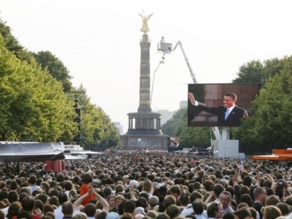 Obama Victory Column (Sebastian Willnow / AFP / Getty)