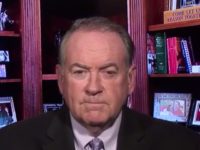 Huckabee: Η συνάντηση του John Kerry με τους Ιρανούς «Κάνει την υπόθεση» για την Πρώτη Λογάνωση Νόμου