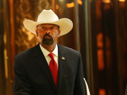 NEW YORK, NY - NOVEMBER 28: Milwaukee County Sheriff David Clarke leaves Trump Tower on November 28, 2016 in New York City. President-elect Donald Trump and his transition team are in the process of filling cabinet and other high level positions for the new administration. (Photo by Spencer Platt/Getty Images)