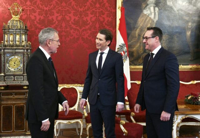 Austrian President Alexander Van der Bellen (left) receives Sebastian Kurz a day after his