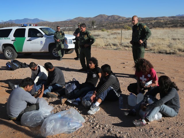 Border Patrol Agents Arrest Murderer, Rapist near Arizona Line