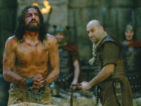 Jimjesus1 Jim Caviezel and Dario D'Ambrosi in The Passion of the Christ (Twentieth Century Fox, 2004)