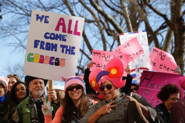 Tens of thousands take to US streets for Women's March