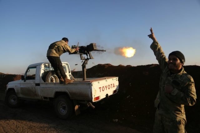 Turkish troops enter Syria in bid to oust Kurdish militia