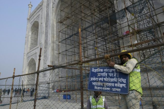 No end to eyesores at Taj Mahal as repair work drags on