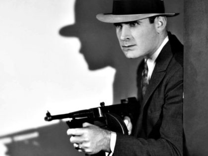 Al Capone, Tommy Gun