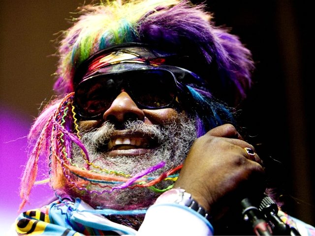 US musician George Clinton performs with the band Parliament at the Paradiso in Amsterdam on July 29, 2009. AFP PHOTO/ANP/ADE JOHNSON - Netherlands out - Belgium out (Photo credit should read ADE JOHNSON/AFP/Getty Images)