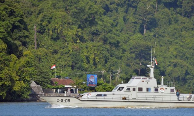 Indonesian navy seizes tonne of crystal meth