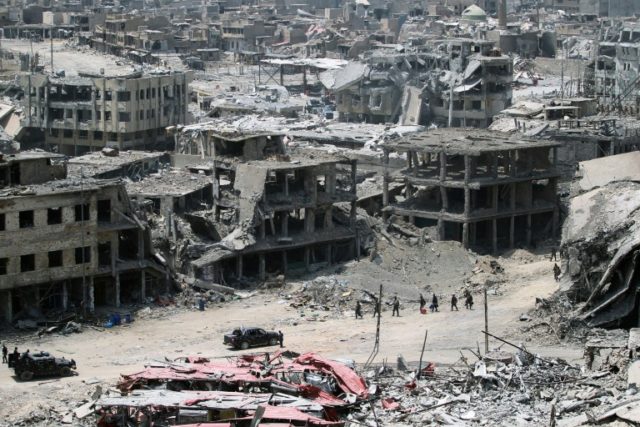 Devastated Iraq seeks $90 billion for reconstruction