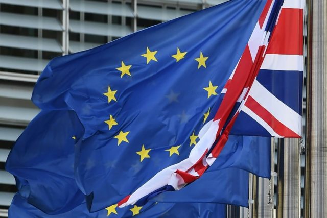 EU should 'never humiliate' UK in Brexit talks: France