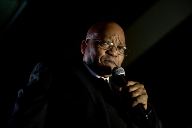 South Africa on tenterhooks as Zuma to respond to ouster push