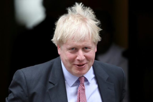 Boris Johnson warns against Brexit 'betrayal'