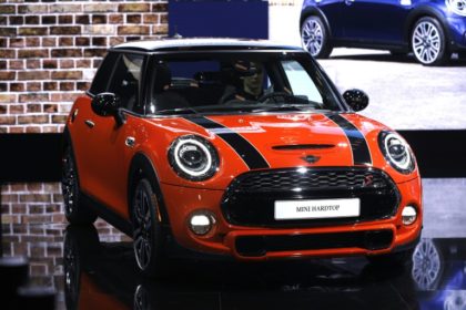 BMW plans electric Mini production in China