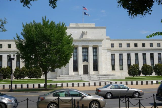US Fed report tamps down concerns over wage gains