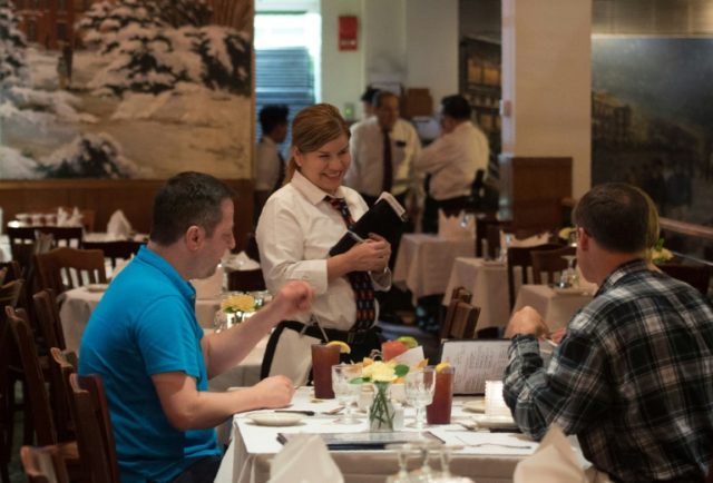 US consumer confidence soars to 17-year record