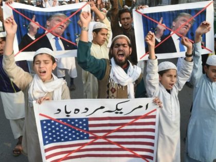 US general sees 'positive indicators' in Pakistan