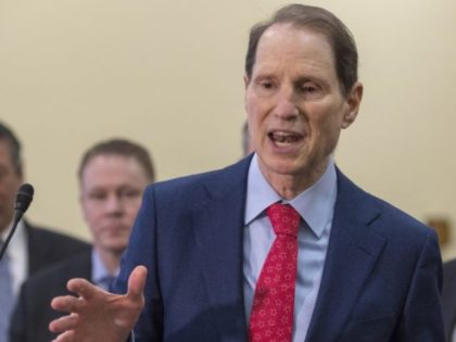 Wyden: We Have a Lot of Overclassification, ‘People Want to Guard Their Kind of System’