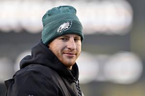 Eagles' Wentz replacing VP Pence at National Prayer Breakfast