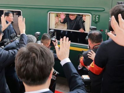 Kim Jung-un Leaves China