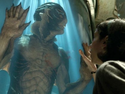 Doug Jones and Sally Hawkins in The Shape of Water (2017, Fox Searchlight Pictures)