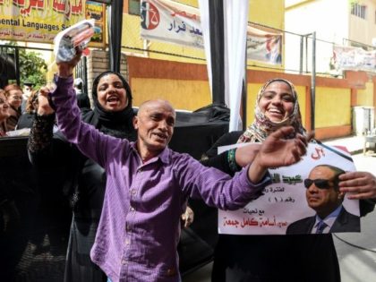 Sisi supporters revel as Egypt election gets underway