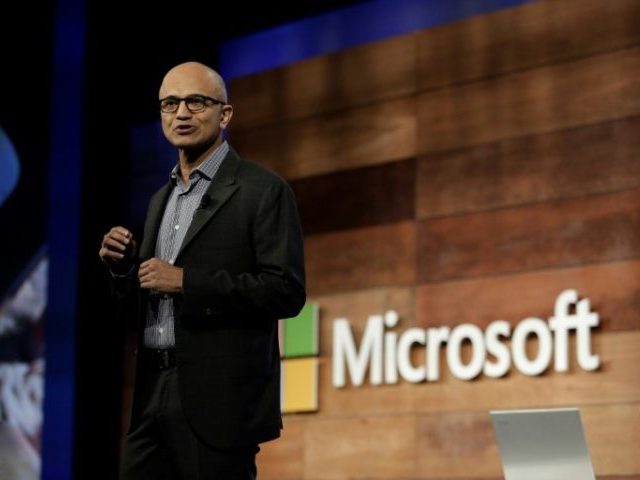 Microsoft shakes up ranks to shoot for the cloud