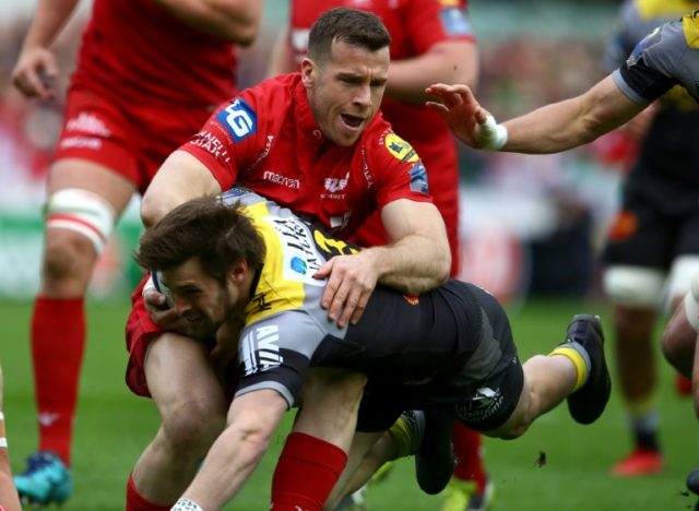 Halfpenny boots Scarlets into semi-finals for first time since 2007