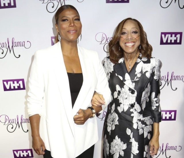 Queen Latifahs Mom Death Queen Latifah, Rita Owens In this May 3, 2016, file photo, Queen Latifah, left, and her mother Rita Owens attend VH1's "Dear Mama" Mother's Day Special taping at St. Bartholomew's Church in New York. In a statement, Latifah said Owens died Wednesday, March 21, 2018, after struggling with a heart condition for many years. (Photo by Greg Allen/Invision/AP, File) The Associated Press