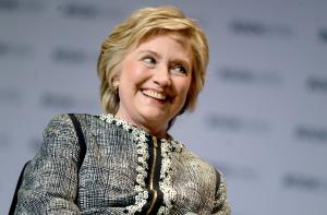 Hillary Clinton to receive Harvard's Radcliffe Medal