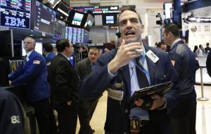 Oil prices decline, stock market rises as trade war fears subside
