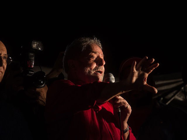 SAO PAULO, BRAZIL - MARCH 18: Brazilian Former President Luis Inacio Lula da Silva gives a speech to thousands of supporters out in protest on March 18, 2016, in Sao Paulo, Brazil. Former President Luiz Inacio Lula da Silva had his temporary detention requested by the prosecutor of Sao Paulo …
