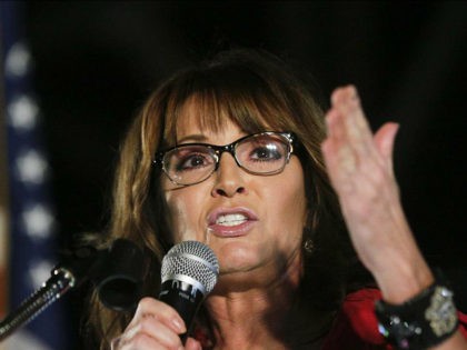 Former vice presidential candidate Sarah Palin speaks at a rally Thursday, Sept. 21, 2017,