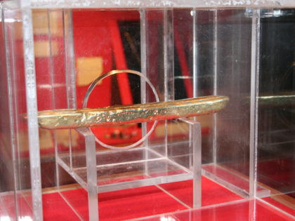 Man Pleads Guilty to Swiping $550,000 Gold Bar from Key West Museum