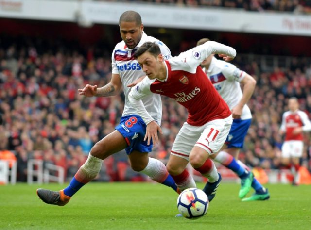 Hello, Ozil, hello: Arsenal star in friendly dig at Stoke police