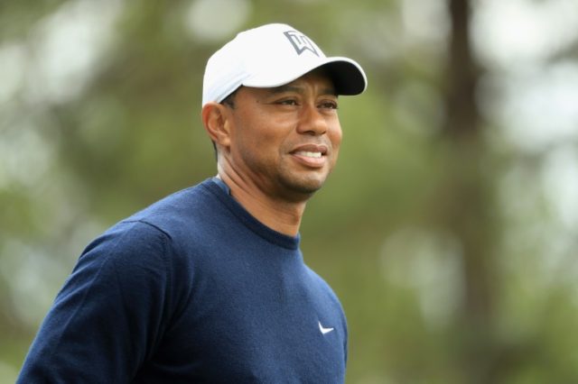 Rivals glimpse intimidating Tiger of old at Masters