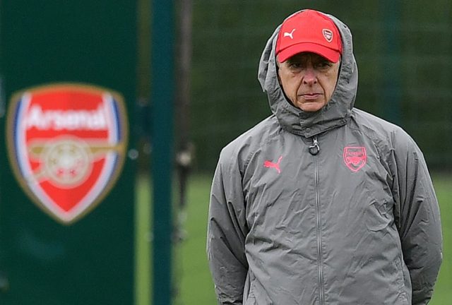 Wenger tells Arsenal to embrace Europa League pressure