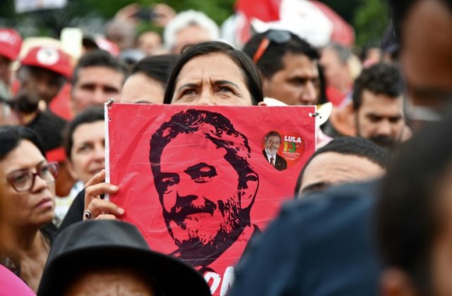 Under scrutiny, Brazil's political elite eyes Lula arrest with concern