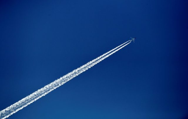 EU airlines adjust after Syria missile strike warning